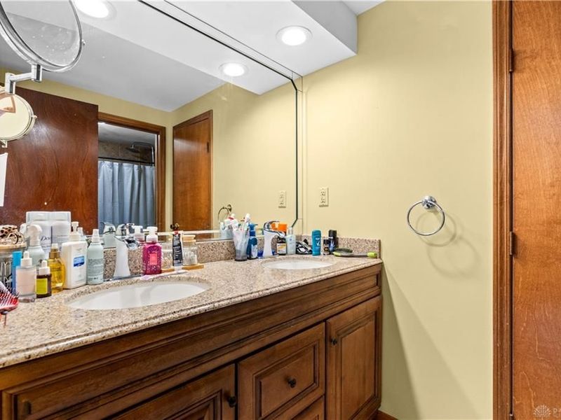 5741 N Jeffersonville Road, Silvercreek Township, OH 45335 Photo 17