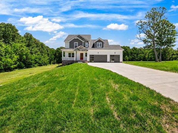 233 Lewis Grant Ln , Southside, TN 37171