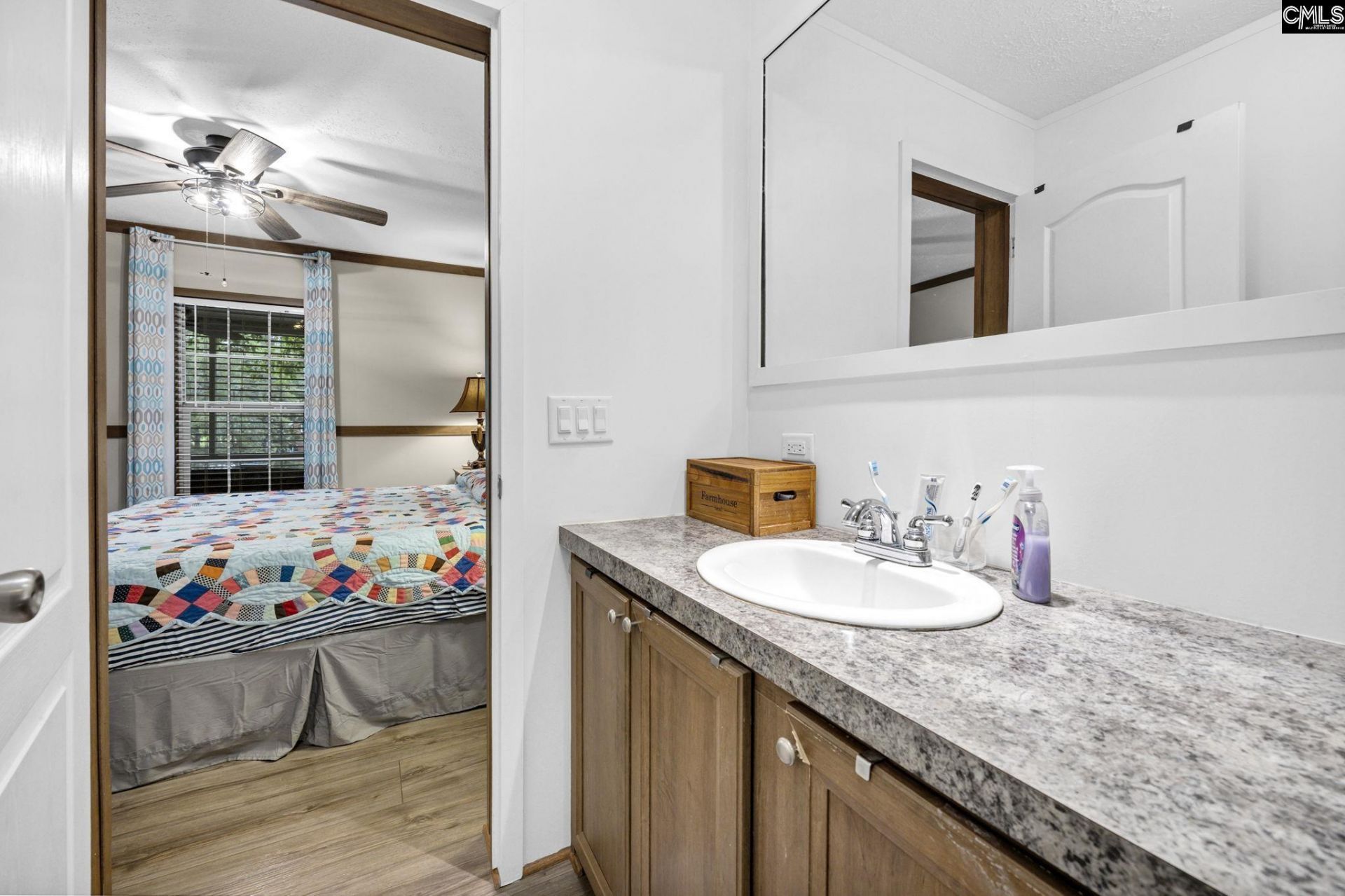 322 Highway 391 Photo 29