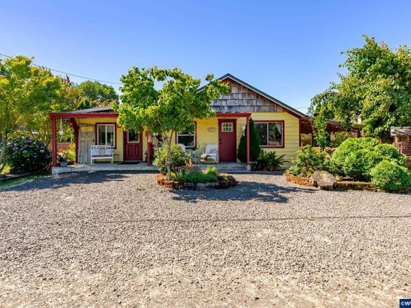 362 E Washington Av, Brownsville, OR 97327
