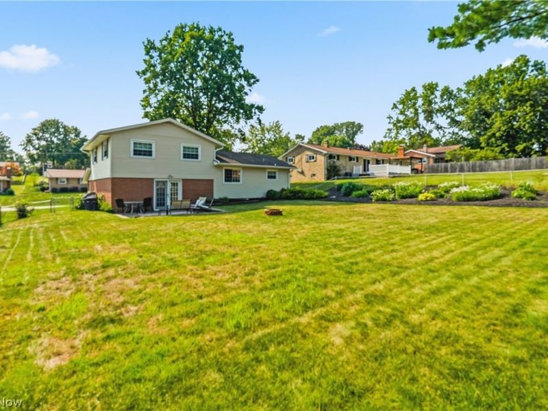 1648 Plymouth Knoll Avenue NW, Massillon, OH 44646 Photo 23