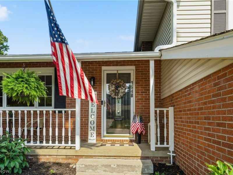 1648 Plymouth Knoll Avenue NW, Massillon, OH 44646 Photo 3