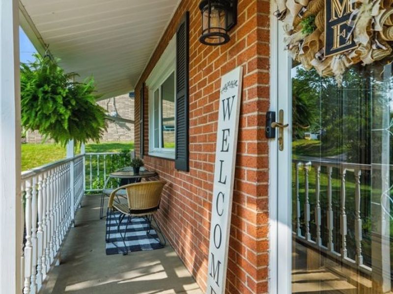 1648 Plymouth Knoll Avenue NW, Massillon, OH 44646 Photo 4