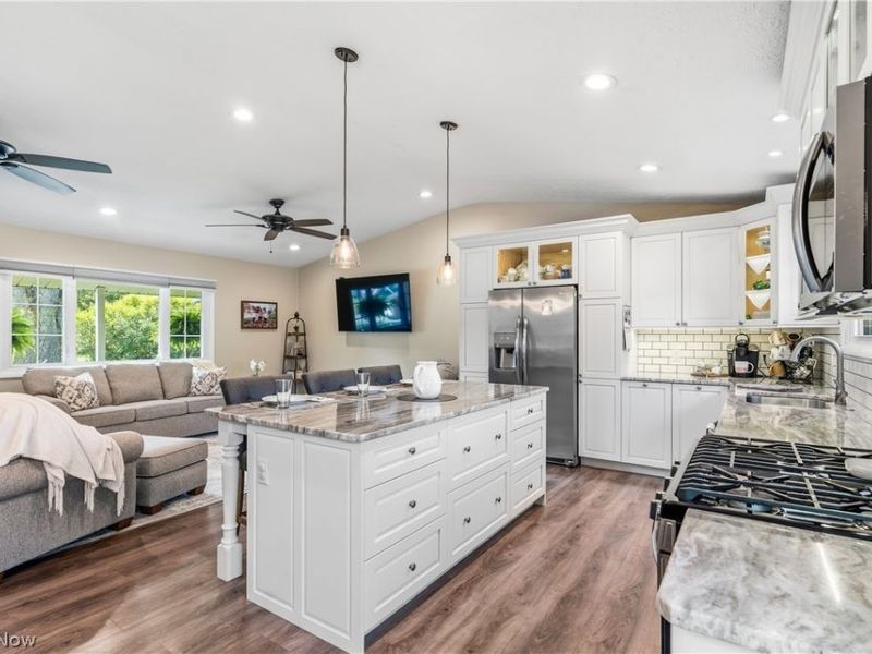 1648 Plymouth Knoll Avenue NW, Massillon, OH 44646 Photo 9