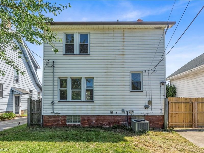 19771 Monterey Avenue, Euclid, OH 44119 Photo 26