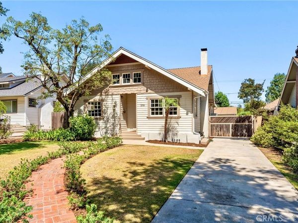 1538 N Holliston , Pasadena, CA 91104