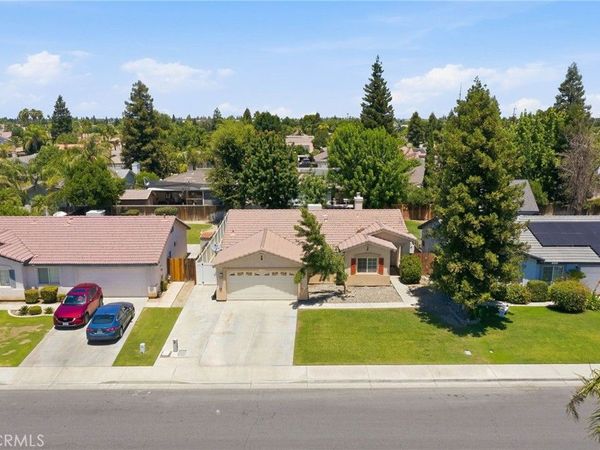 5716 March Meadows Way , Bakersfield, CA 93313
