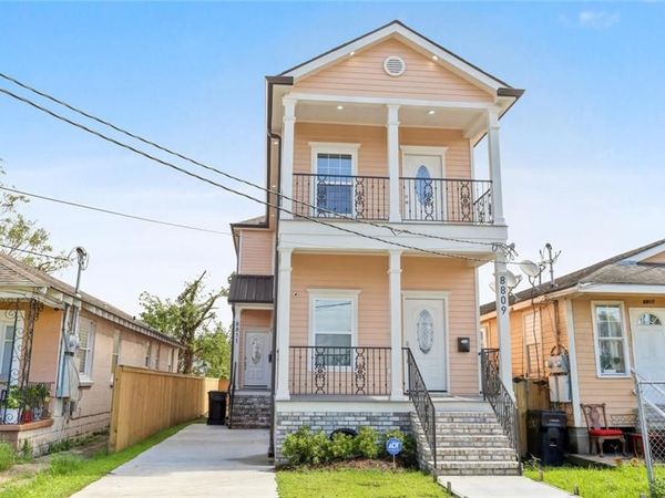 8809 11 EDINBURGH Street , New Orleans, LA 70118