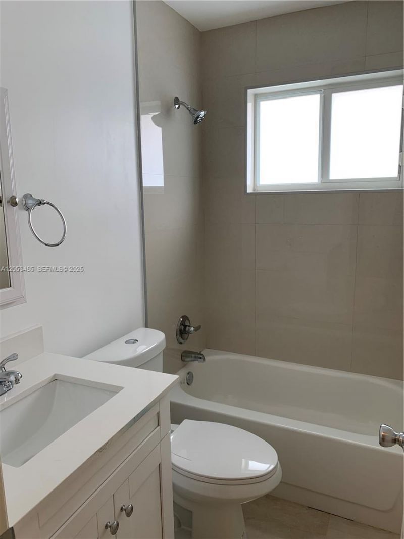 901 NW 22nd Ct, Miami, FL 33125 Photo