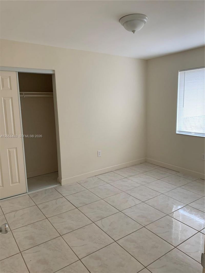 901 NW 22nd Ct, Miami, FL 33125 Photo
