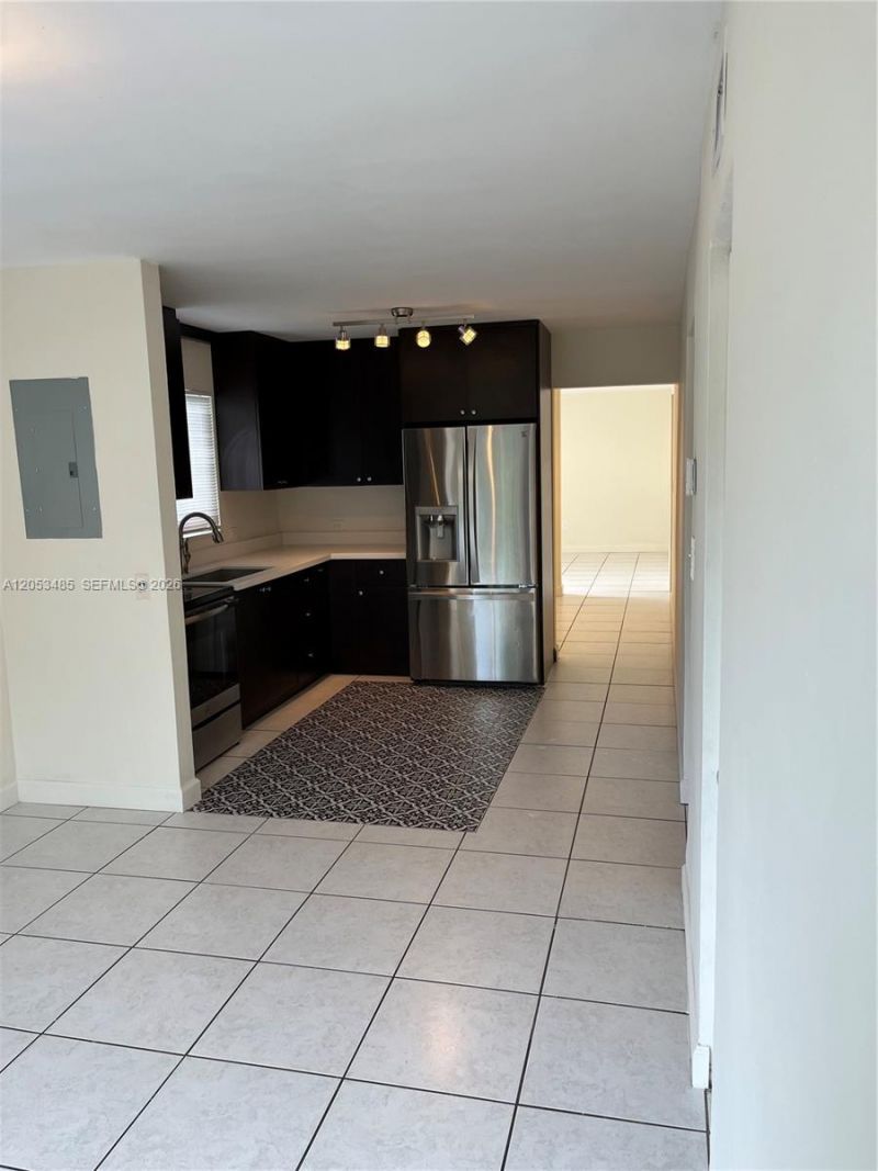 901 NW 22nd Ct, Miami, FL 33125 Photo
