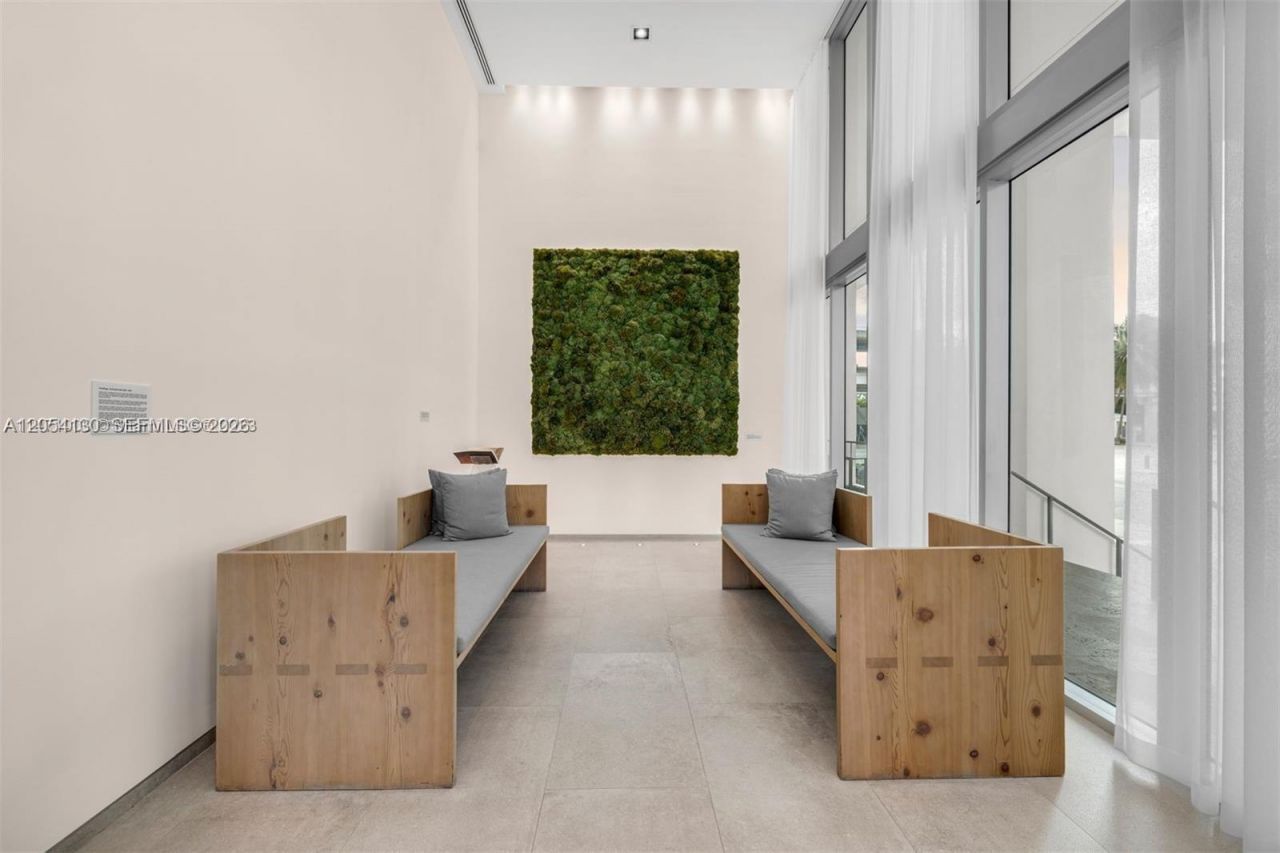 1040 Biscayne Blvd , Unit 3802, Miami, FL 33132 Photo