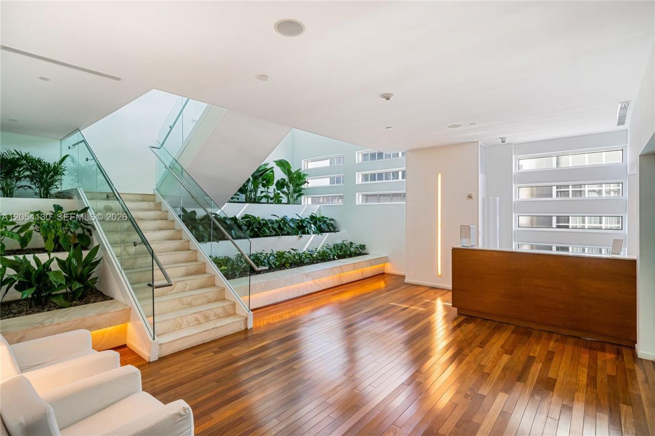 1040 Biscayne Blvd , Unit 3802, Miami, FL 33132 Photo