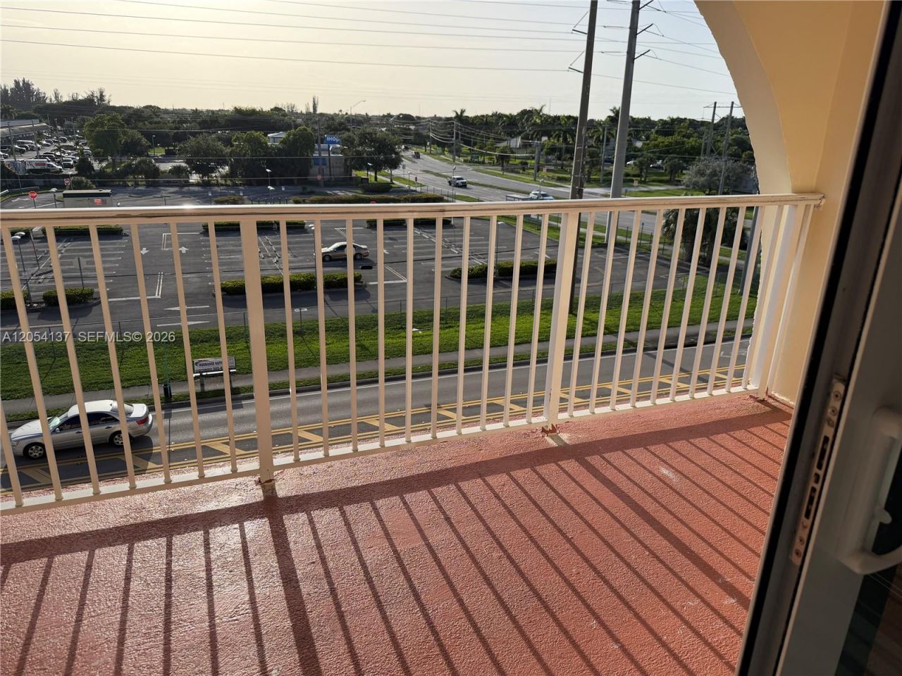 7010 NW 186th St , Unit 5-510, Hialeah, FL 33015 Photo