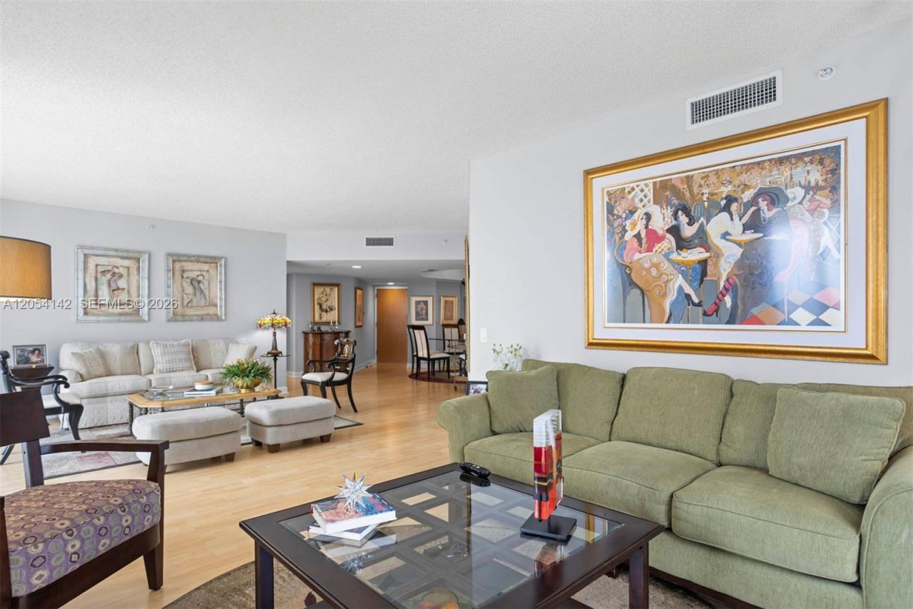21205 Yacht Club Dr , Unit 2403, Aventura, FL 33180 Photo