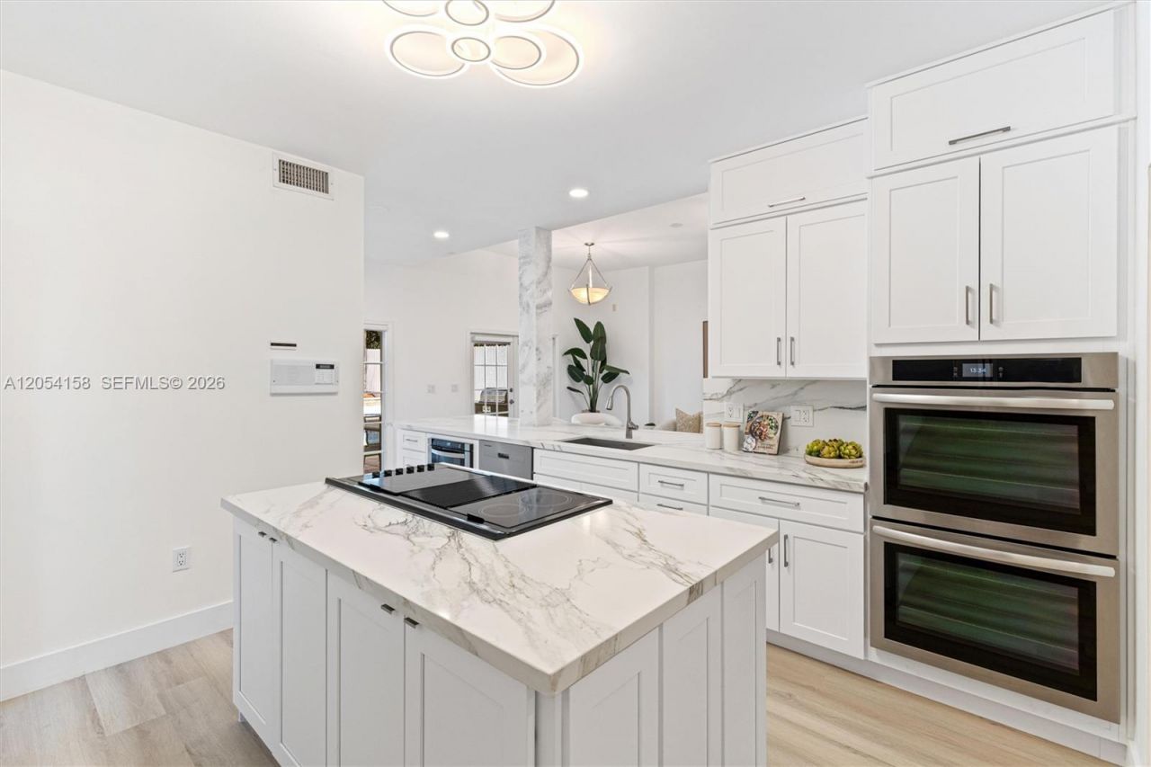 145 W Sunrise Ave , Coral Gables, FL 33133 Photo