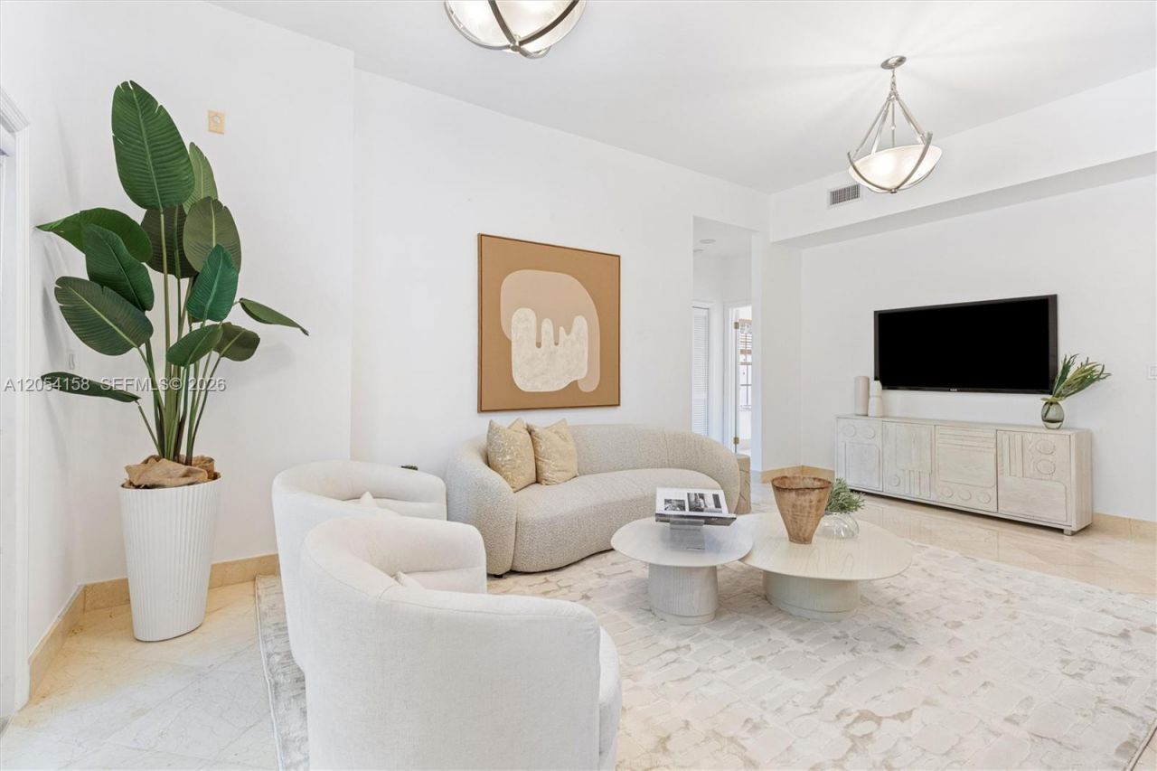 145 W Sunrise Ave , Coral Gables, FL 33133 Photo