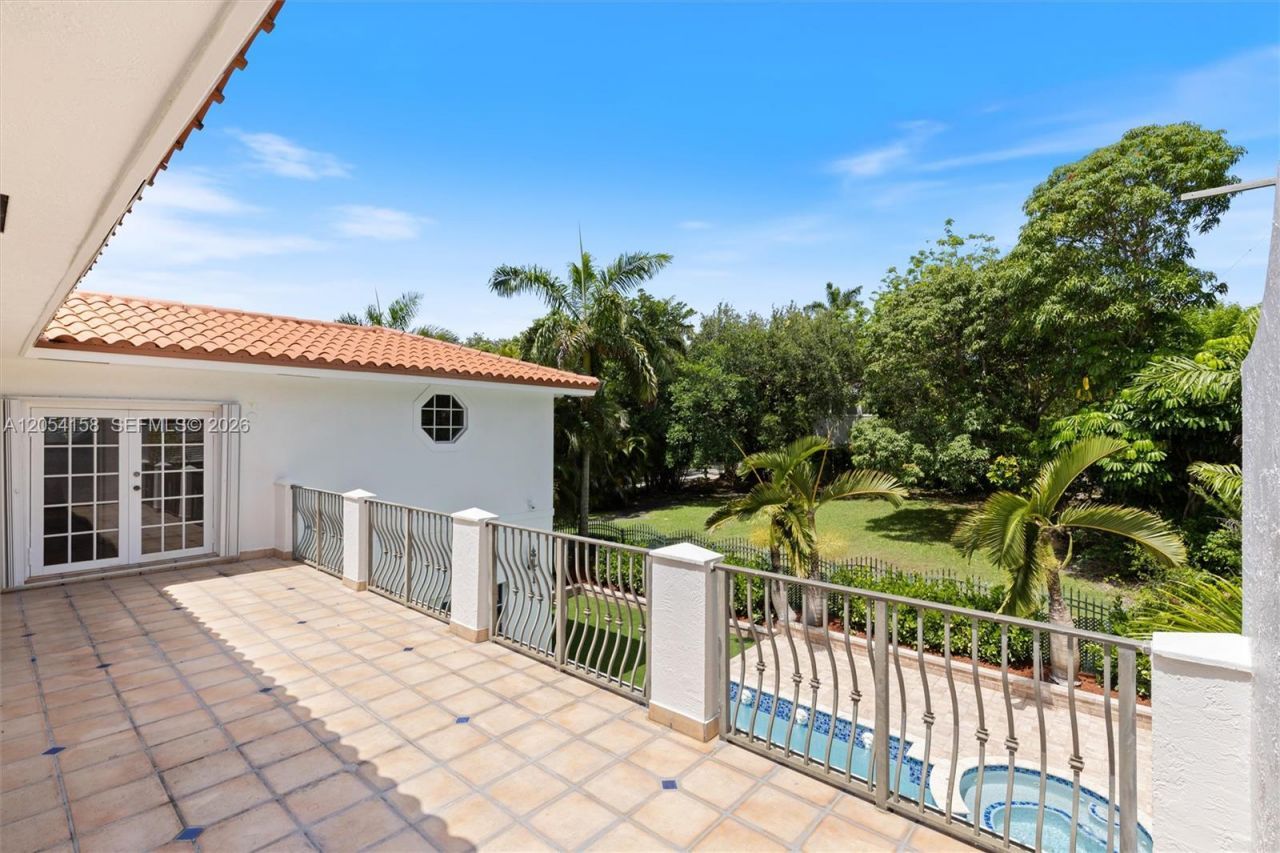 145 W Sunrise Ave , Coral Gables, FL 33133 Photo