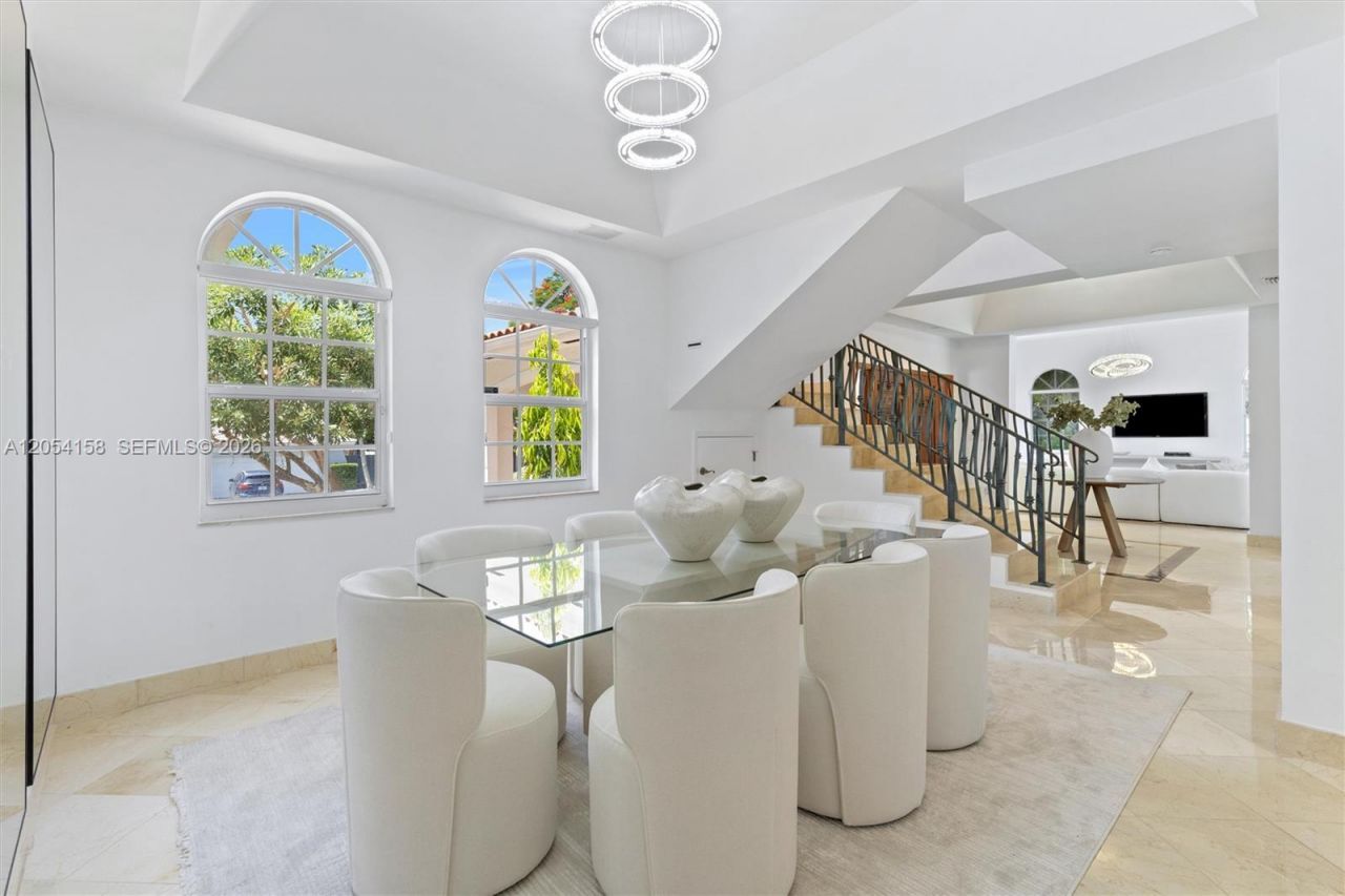 145 W Sunrise Ave , Coral Gables, FL 33133 Photo