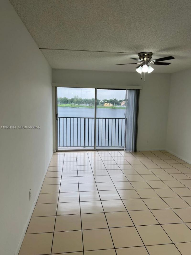 8720 N Sherman Cir, Unit 303, Miramar, FL 33025 Photo