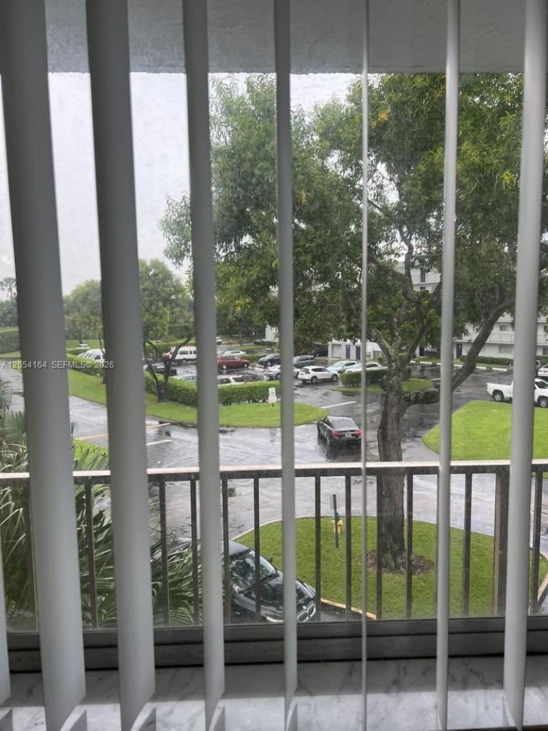 8720 N Sherman Cir, Unit 303, Miramar, FL 33025 Photo