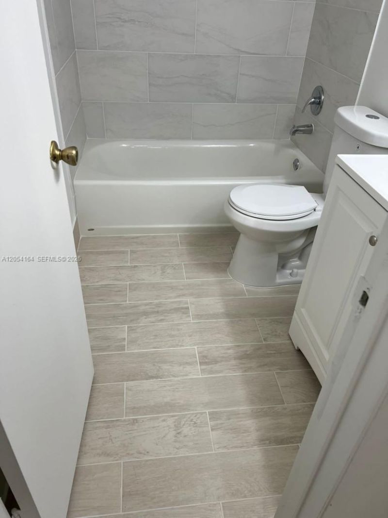 8720 N Sherman Cir, Unit 303, Miramar, FL 33025 Photo