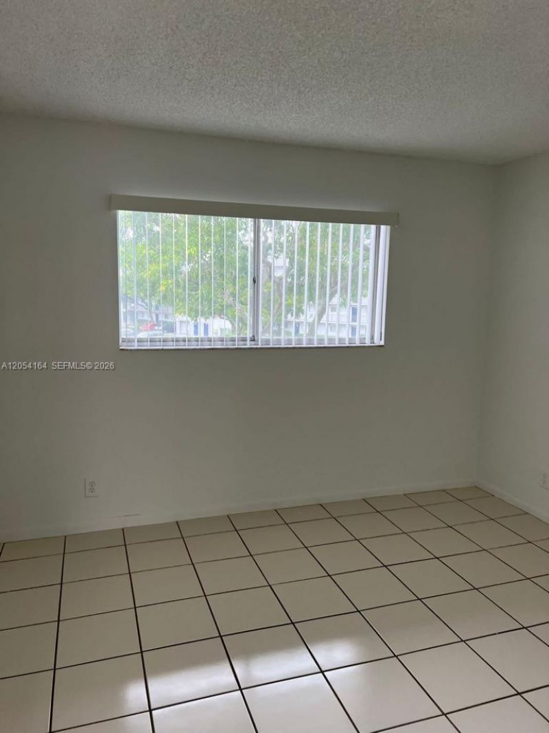 8720 N Sherman Cir, Unit 303, Miramar, FL 33025 Photo
