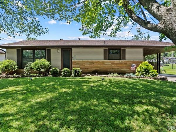 1339 Howell Street , Cape Girardeau, MO 63701