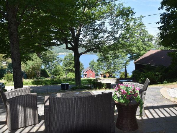 66 Hemmsted Circle, Castleton, VT 05732