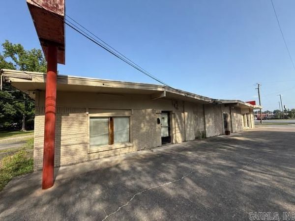 2621 S Fir Street , Pine Bluff, AR 71603
