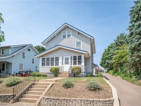 119 5th Street NE, North Canton, OH 44720