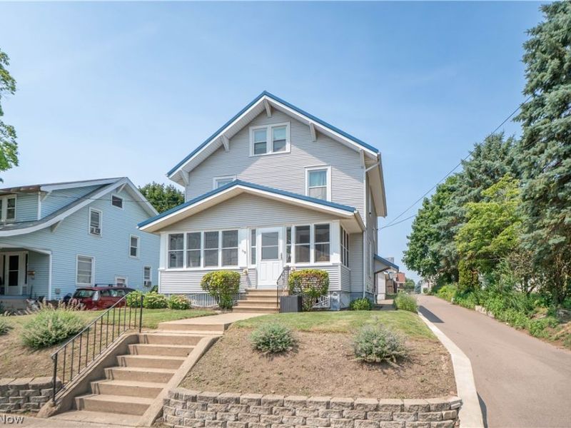 119 5th Street NE, North Canton, OH 44720 Photo 1