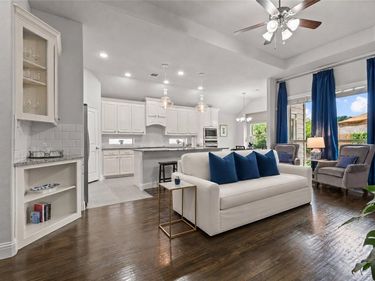 9621 Rosina Trail, Fort Worth, TX 76126