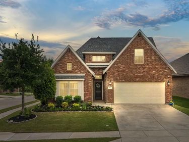 9621 Rosina Trail, Fort Worth, TX 76126
