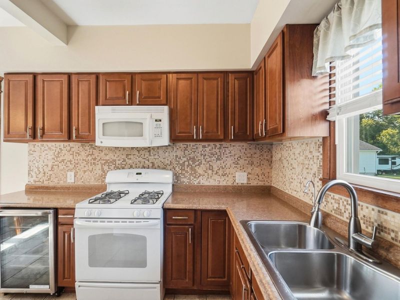 1519 W Market Street , Baltimore, OH 43105 Photo 27