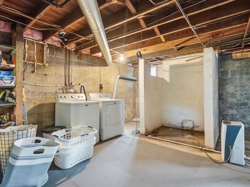 1519 W Market Street , Baltimore, OH 43105 Photo 50