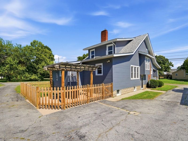1519 W Market Street , Baltimore, OH 43105 Photo 55