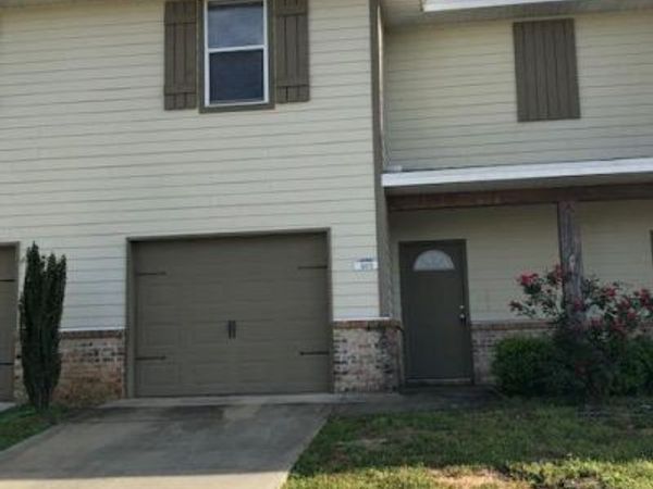 503 Arbor Lake Drive, Crestview, FL 32536
