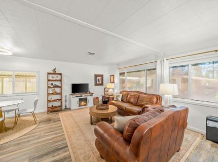 10036 Grinding Rock Dr, Grass Valley, CA 95949 Photo