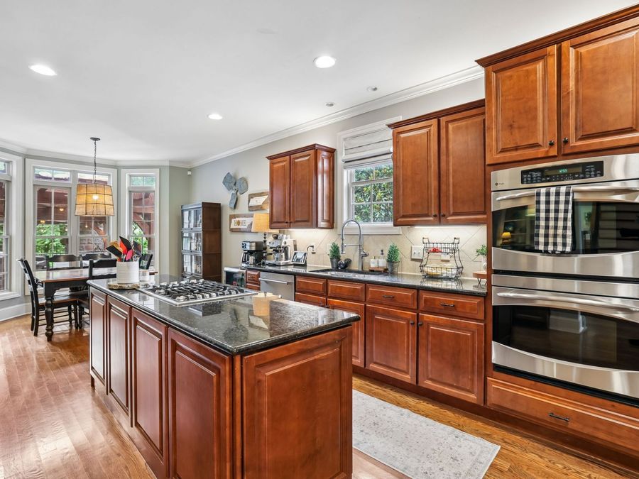 Property Image 9