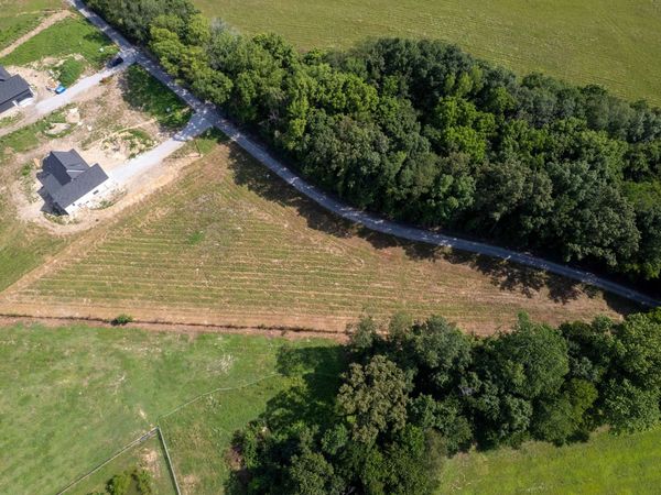 0 Lightfoot Ln , Unit 9, Estill Springs, TN 37330