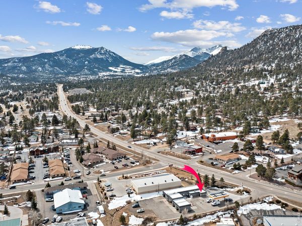 534 S Saint Vrain Ave, Estes Park, CO 80517