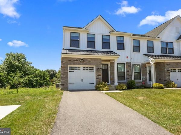 7960 MILLTOWN CIRCLE, CHELTENHAM, PA 19012