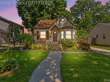 1616 N Vermont Avenue, Royal Oak, MI 48067