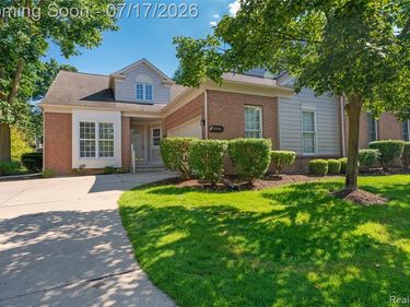 39681 Muirfield Lane, Northville Twp, MI 48168