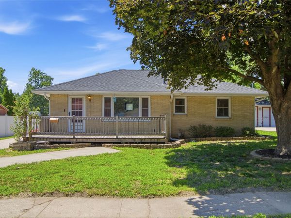 1912 E 28th Street, Des Moines, IA 50317
