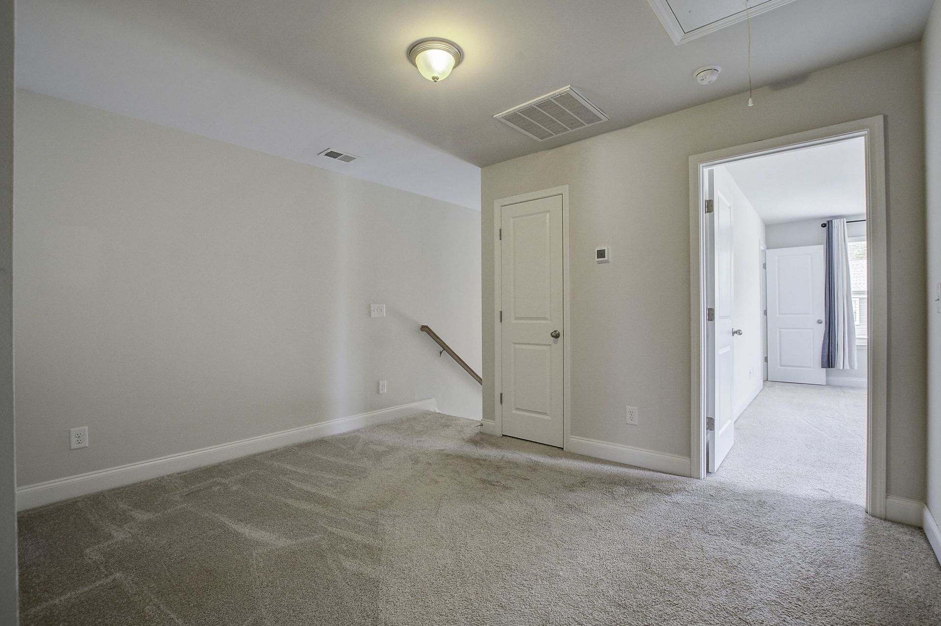 7824 Montview Road Photo 12