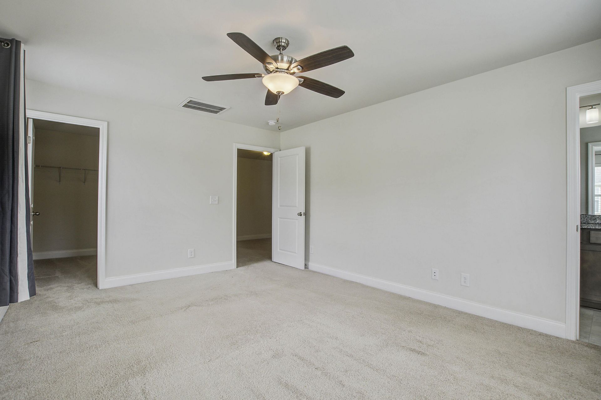 7824 Montview Road Photo 14