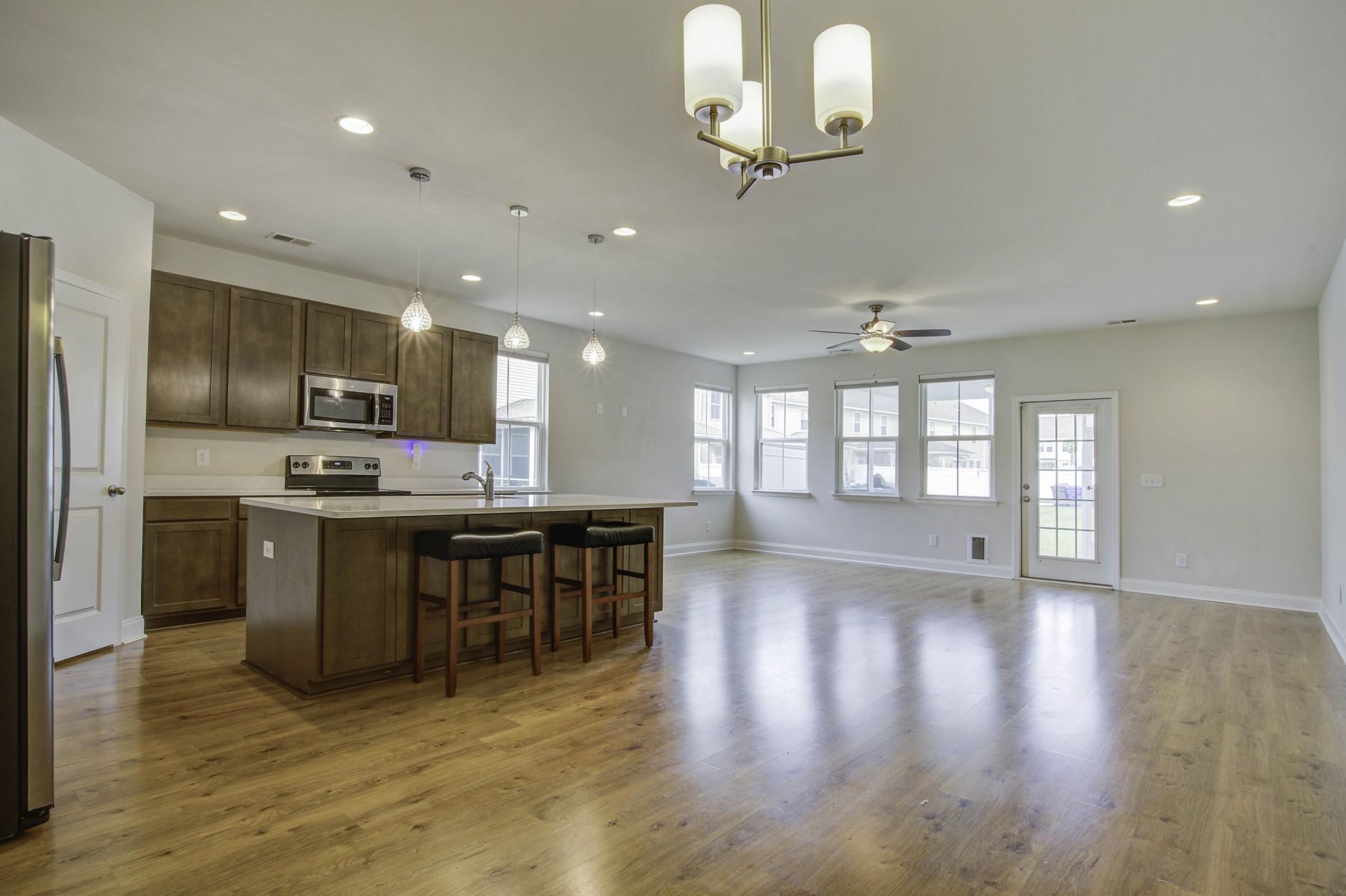 7824 Montview Road Photo 6