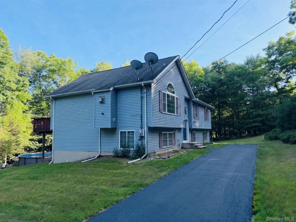 168 Dunn Town Road, Wurtsboro, NY 12790